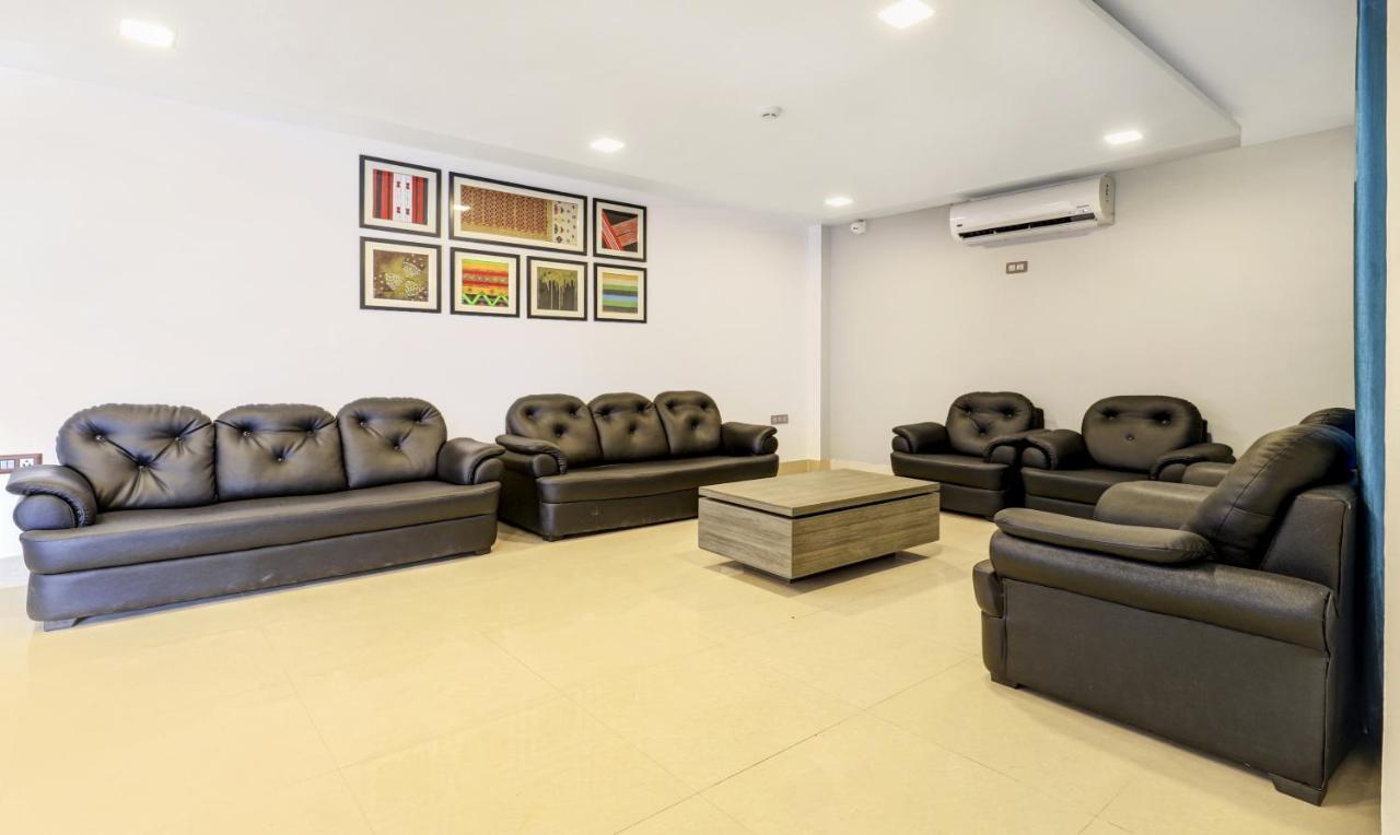 فندق Treebo Arna Residency غاواهاتي المظهر الخارجي الصورة